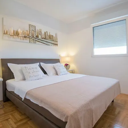 Comfortable Cozy * 스플리트