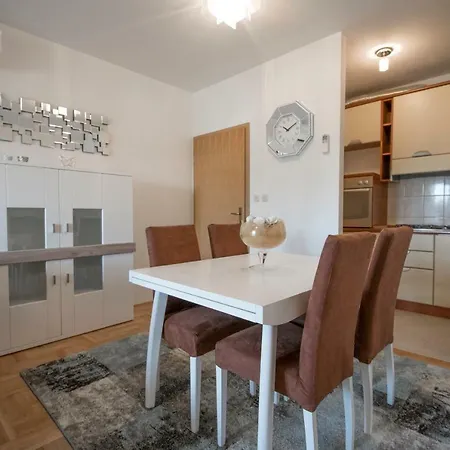 Lejlighed Comfortable Cozy *