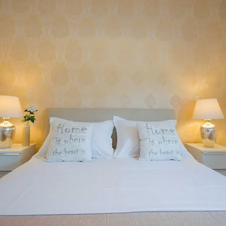 Comfortable Cozy Lejlighed