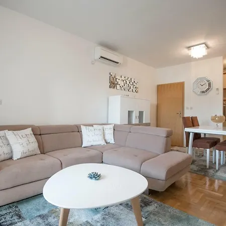 Comfortable Cozy * سبليت