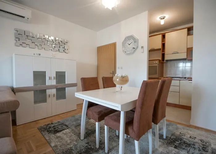 Διαμέρισμα Comfortable Cozy *