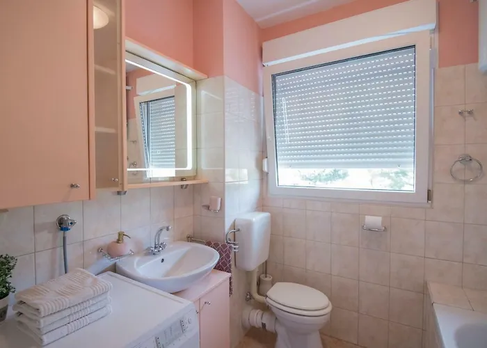 Διαμέρισμα Comfortable Cozy *